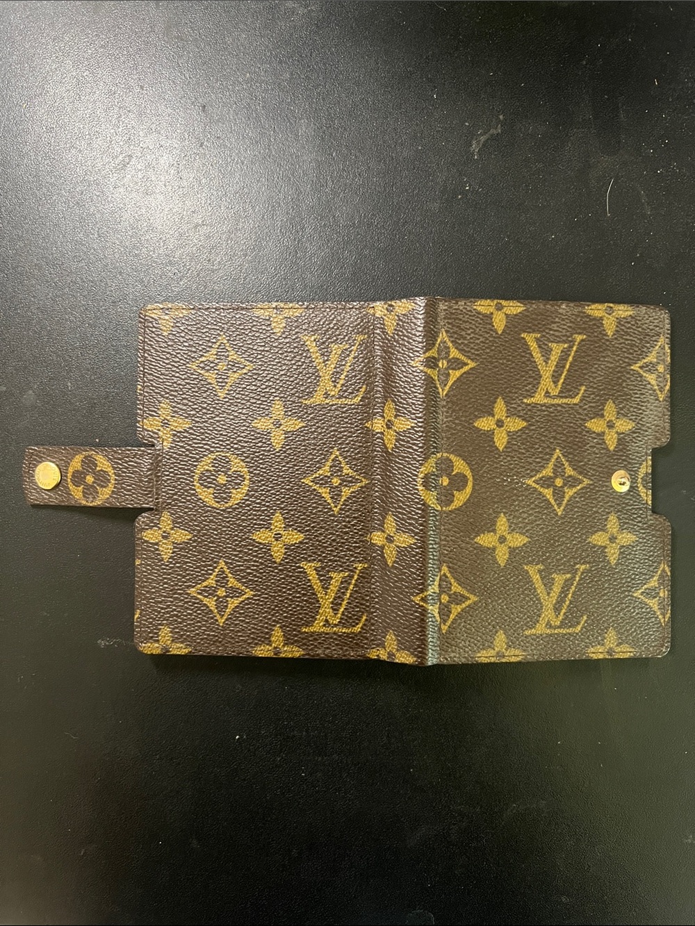 Authentic Vintage Louis Vuitton Brown Monogram Wallet (phone/other electronic) - Picture 4 of 11